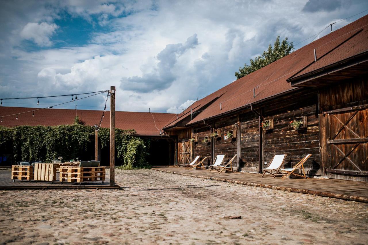 Hotel Dwor Moscibrody Siedlce Esterno foto