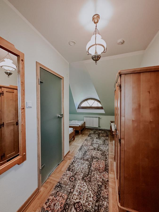 Hotel Dwor Moscibrody Siedlce Esterno foto