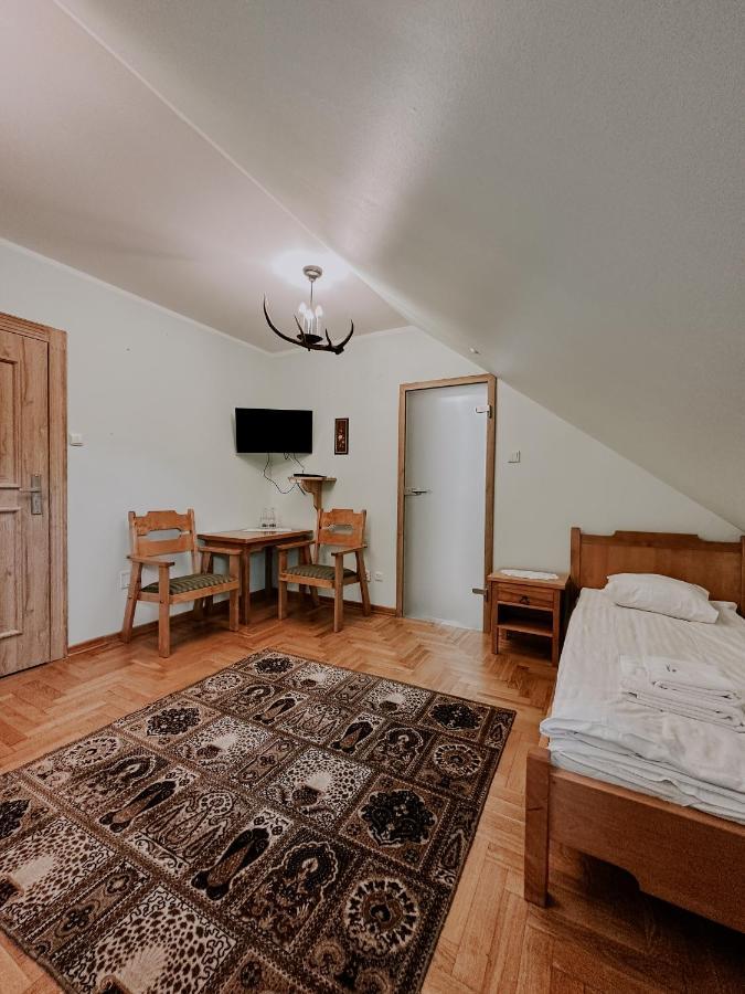 Hotel Dwor Moscibrody Siedlce Esterno foto
